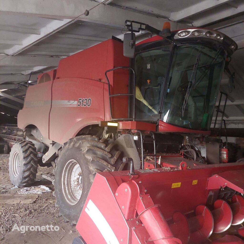 зерноуборочный комбайн Case IH 5130