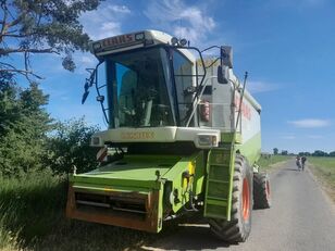 зерноуборочный комбайн Claas LEXION 450