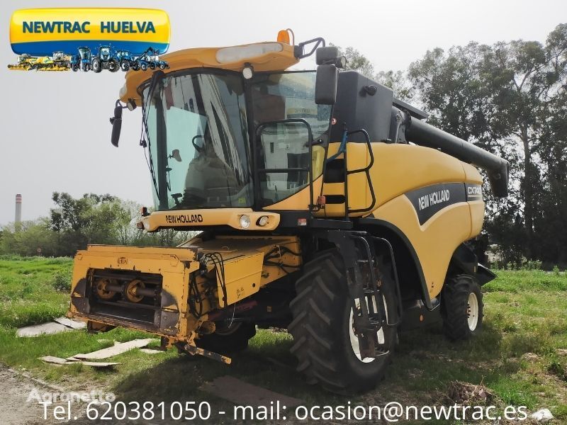 зерноуборочный комбайн New Holland CX 740